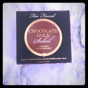 Too faced chocolate gold